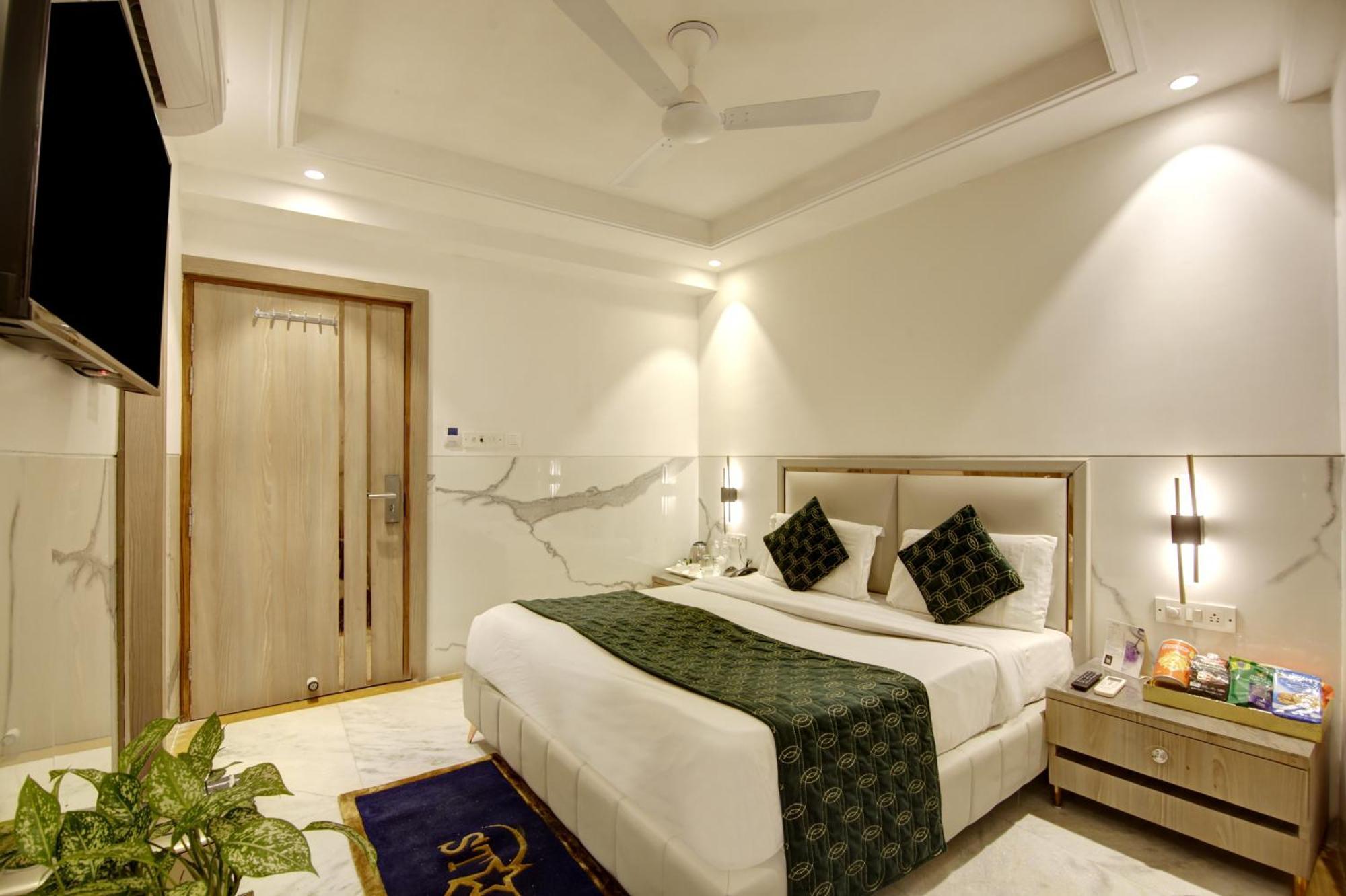 Hotel Transit International- Aerocity Delhi Airport Nueva Delhi Exterior foto