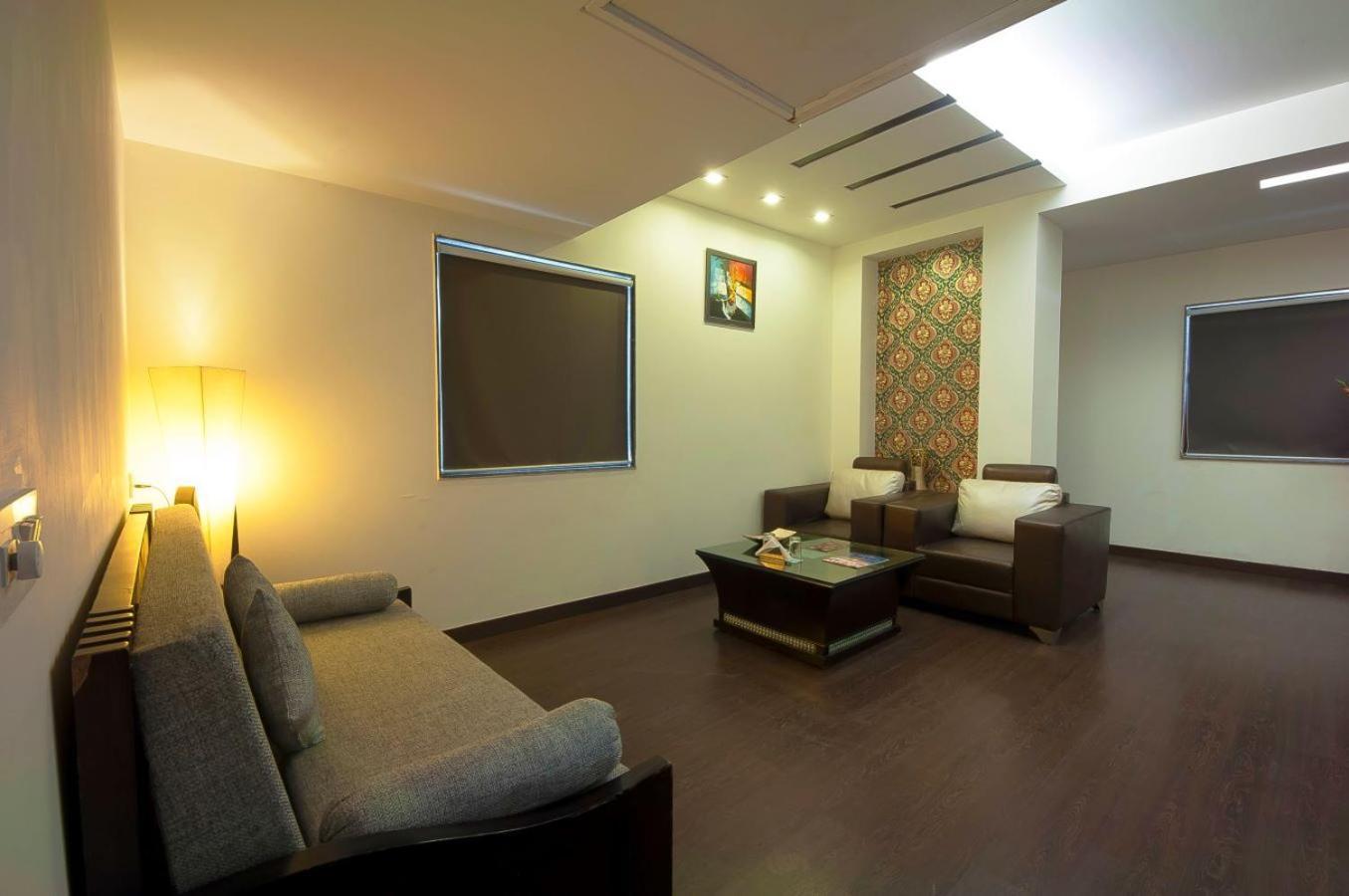 Hotel Transit International- Aerocity Delhi Airport Nueva Delhi Exterior foto